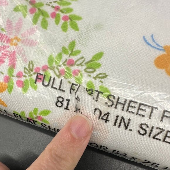 Vintage Full Flat Sheet Flower Basket Bonnie USA 1970s Cottagecore Cotton Blend - Picture 7 of 9
